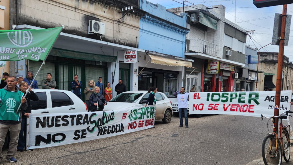 Movida contra el cierre del Iosper: 