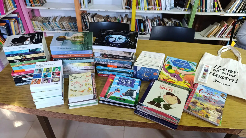 Inversión en libros para la Biblioteca Pública 