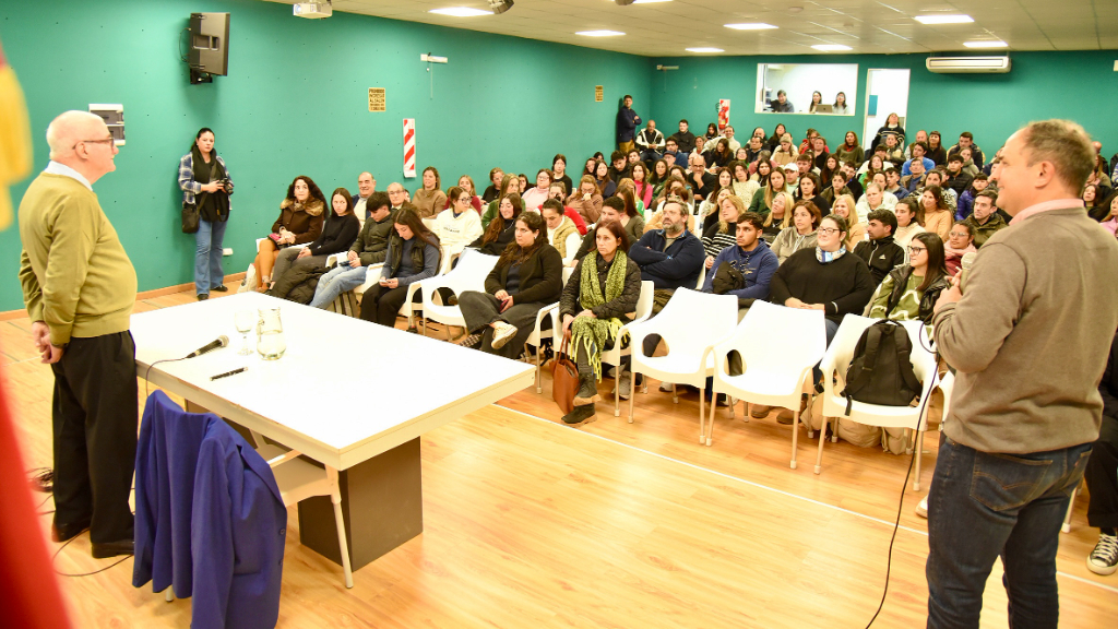 Ciclo de charlas “La Inteligencia Artificial en acción”