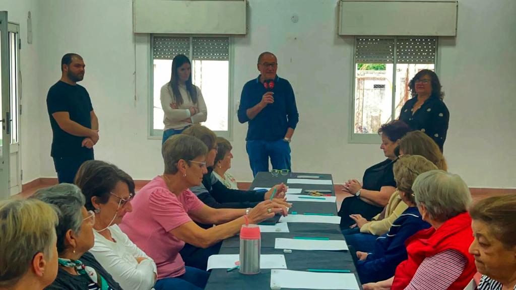 Taller de Arte para Adultos Mayores: creatividad, encuentro y reciclaje