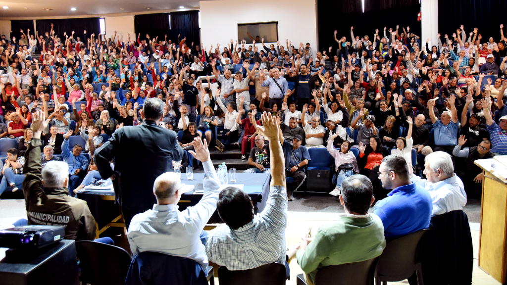 La Mutual sigue en manos de los municipales tras el rechazo unánime de pasarse a OSER