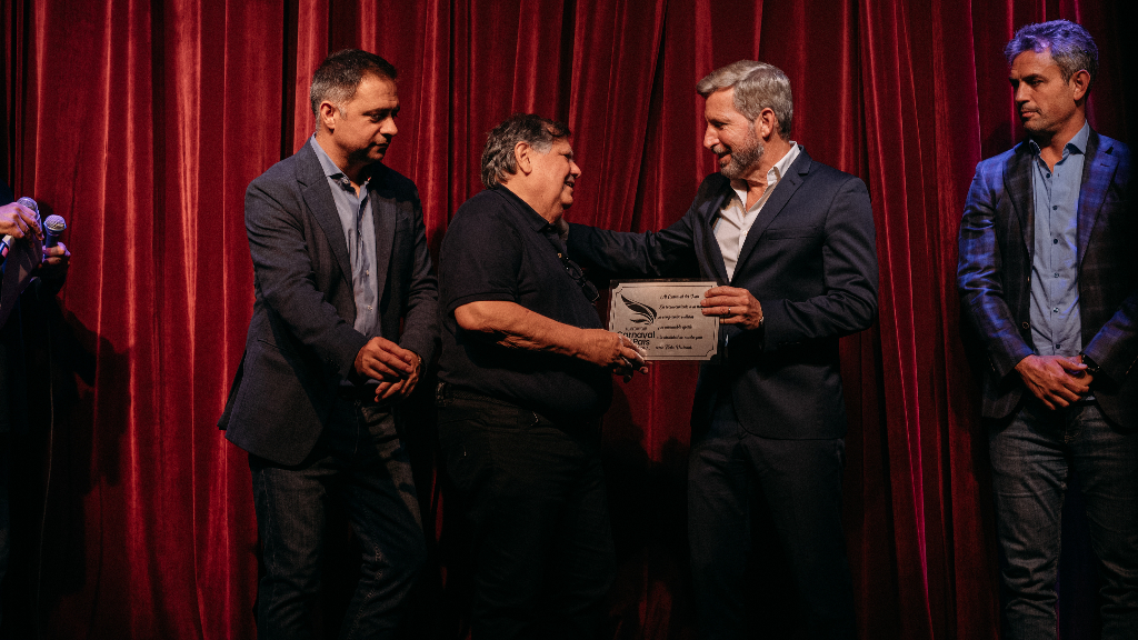 Frigerio presentó el