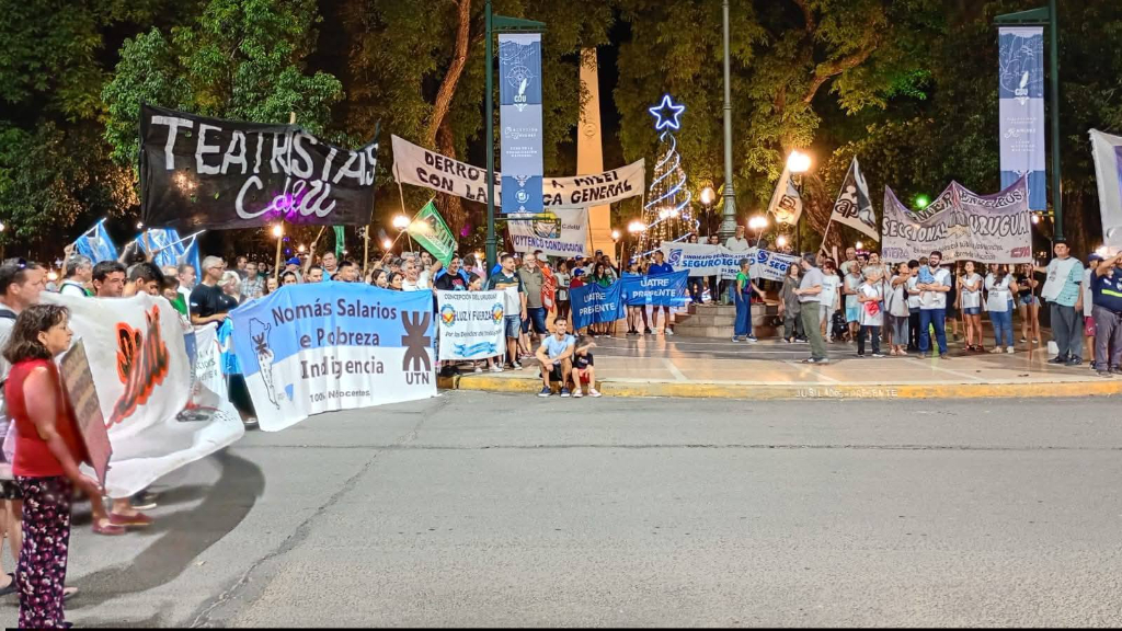 Movilización uruguayense contra la reforma laboral