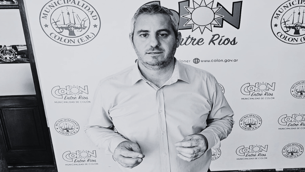 El viaje a Brasil, con bienes públicos, le costó una denuncia penal a Walser