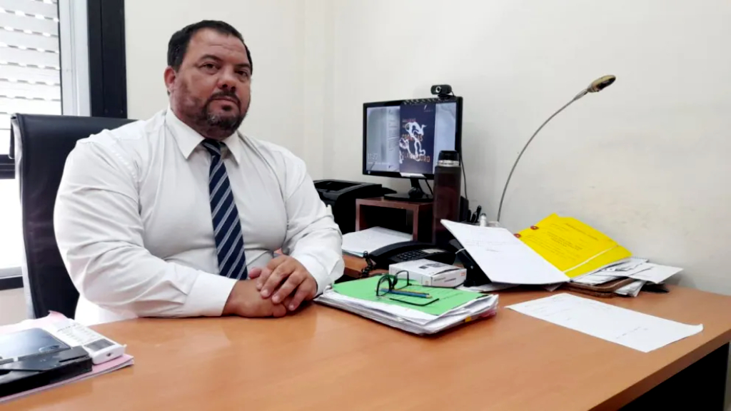 El espionaje sin dispositivo retransmisor, ni almacenamiento