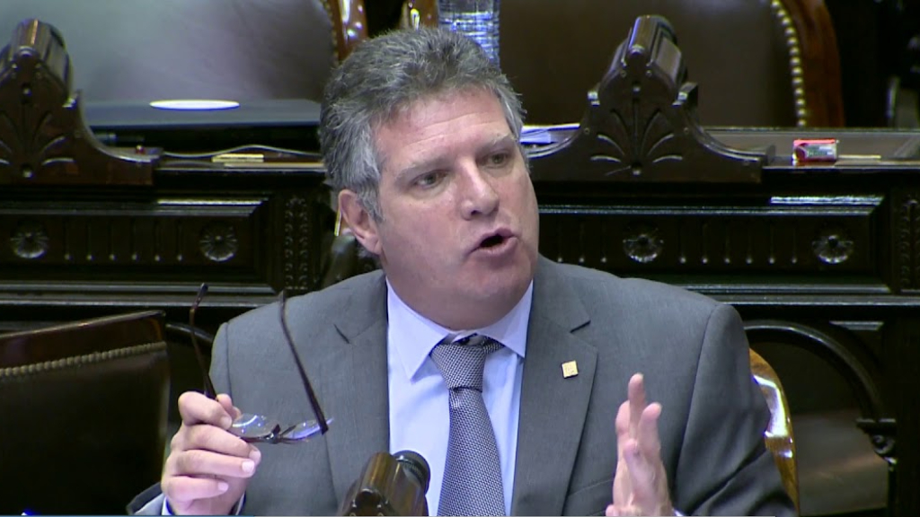 D´Agostino tildó de