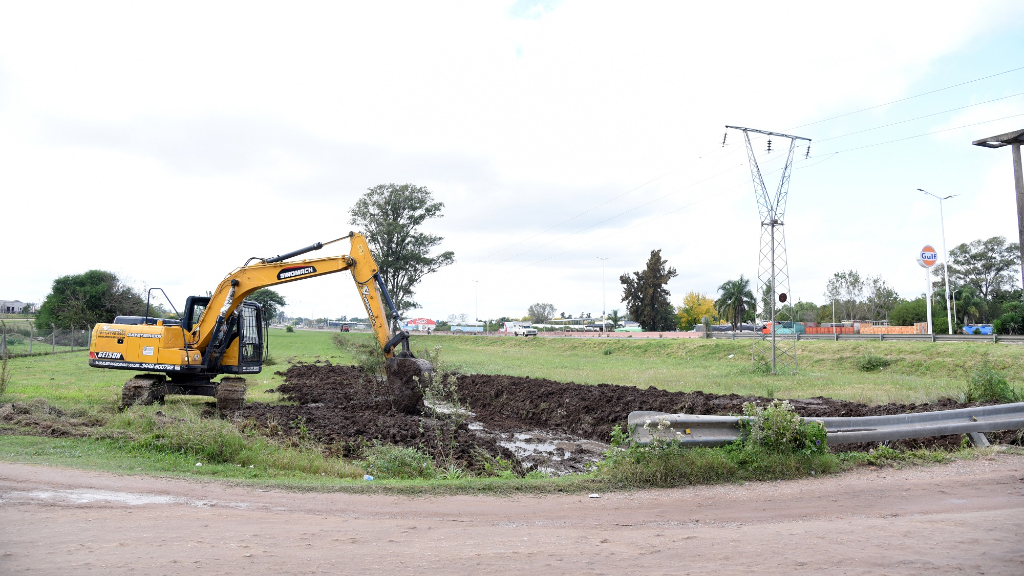 Realizan el mantenimiento de 26 desagües pluviales
