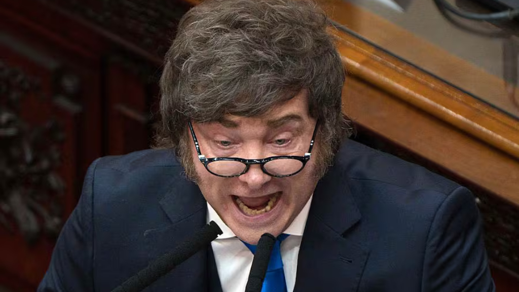 El Presidente, a los gritos, dijo que su gobierno es el mejor