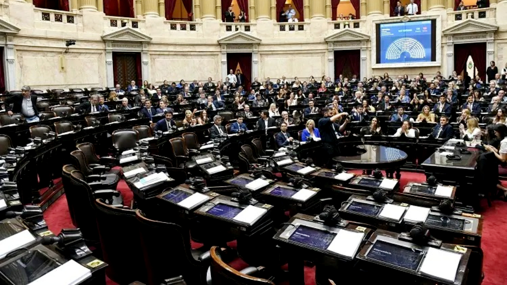 El oficialismo quiere la nueva Ley de Glaciares