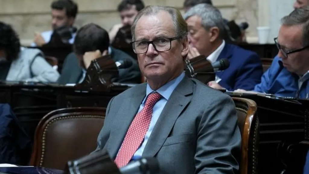 Bordet no se ampara en sus fueros y habilitó el ingreso a su vivienda para constatación judicial