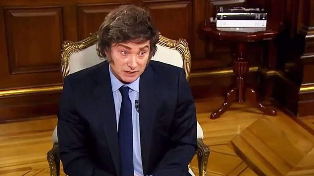 Milei se ata a Adorni: “No voy a tirar a una persona honesta por la ventana