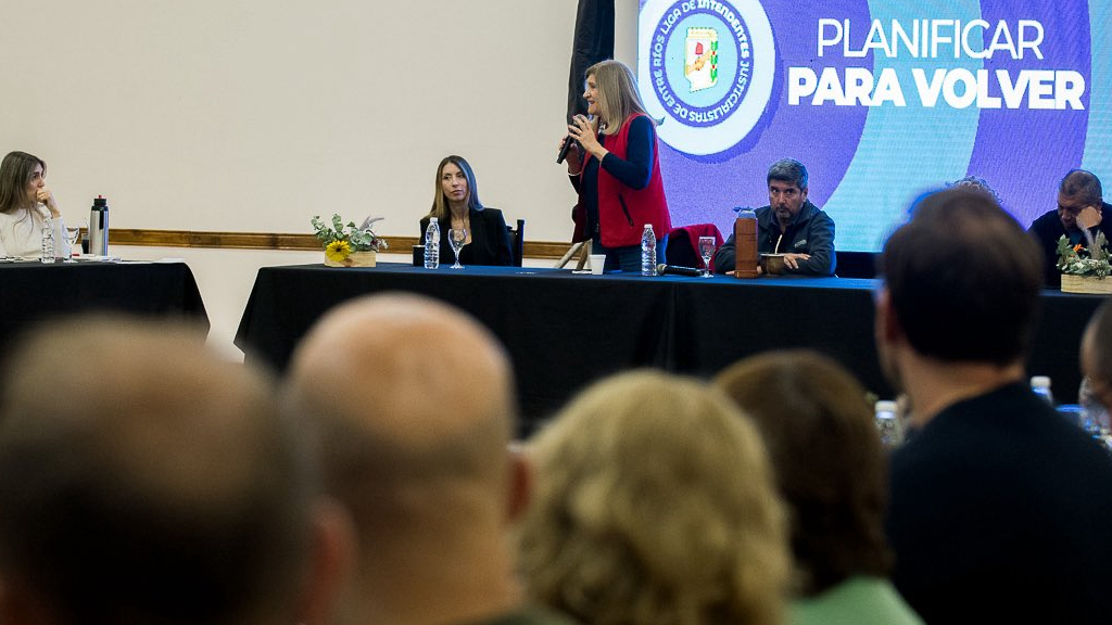 Romero habla del PJ + fuerzas afines para Entre Ríos