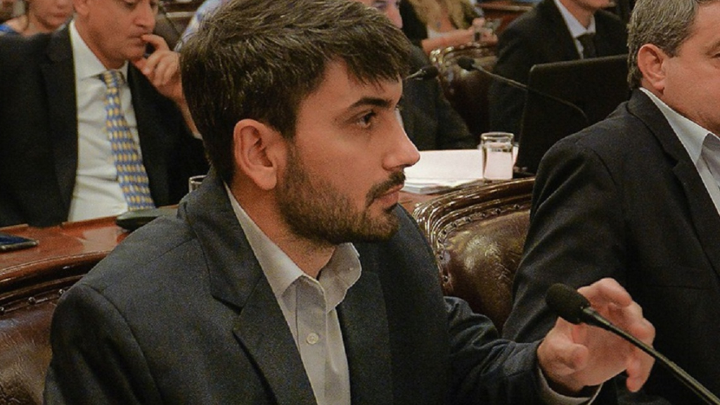 Reforma: “Las consecuencias de apoyar dictamen oficialista están dictadas por un Congreso del PJ”