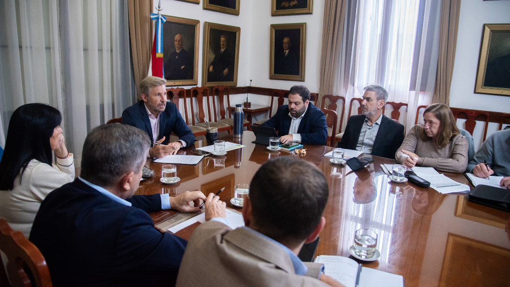 Reunión de gabinete para coordinarse ante el fenómeno de El Niño