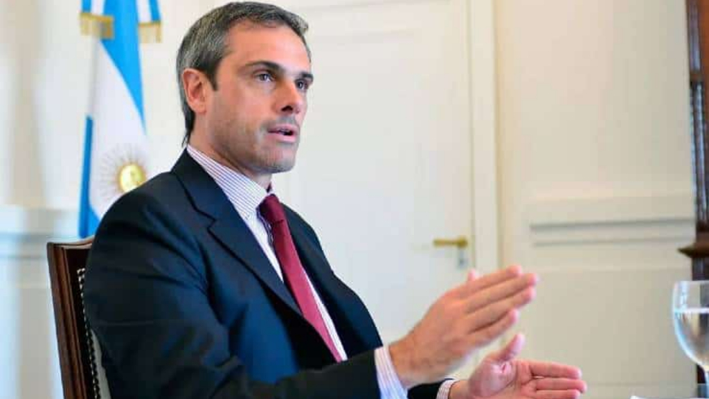 “Hoy existe Milei o peronismo, no hay un camino del medio”, sentenció Michel