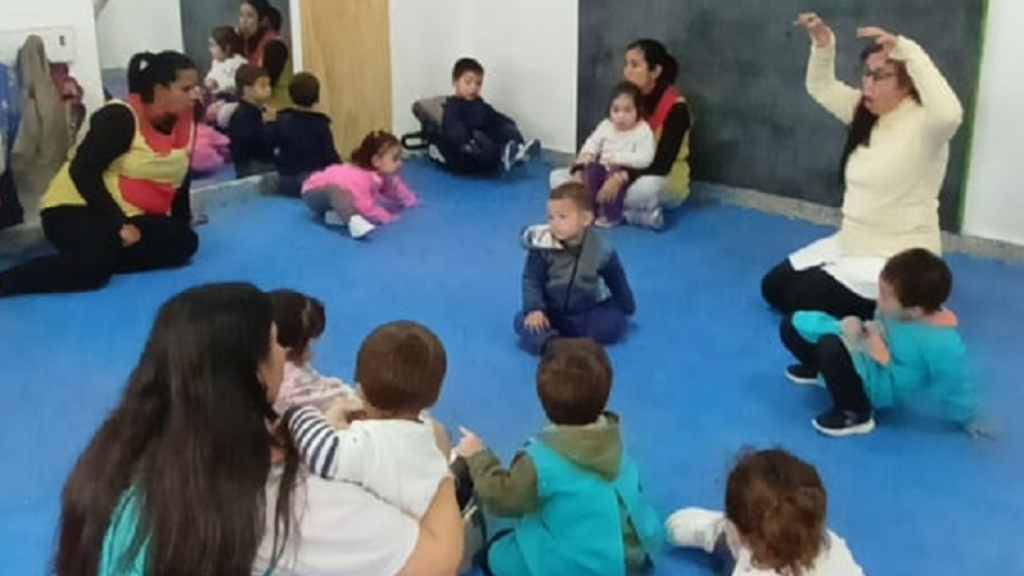 Suman clases de teatro y expresión para los Centros Municipales de Desarrollo de la Niñez