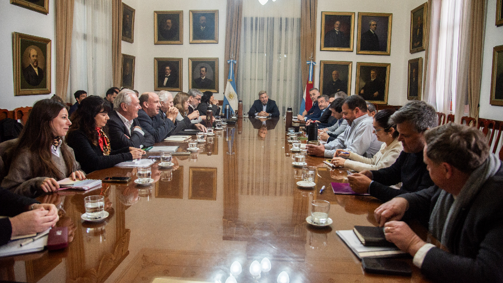Frigerio encabezó una reunión de gabinete