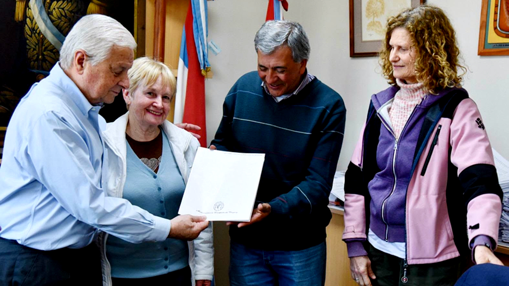 Aporte municipal para reparar el salón de San Isidro
