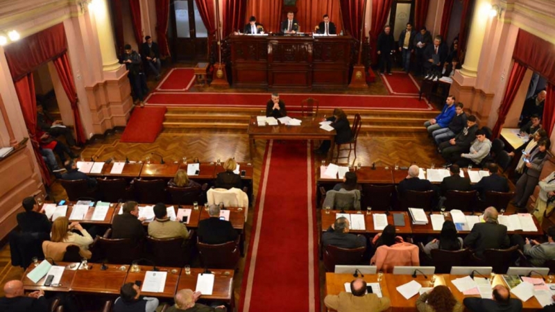 Llegó a la legislatura iniciativas de Bordet sobre pacto Fiscal