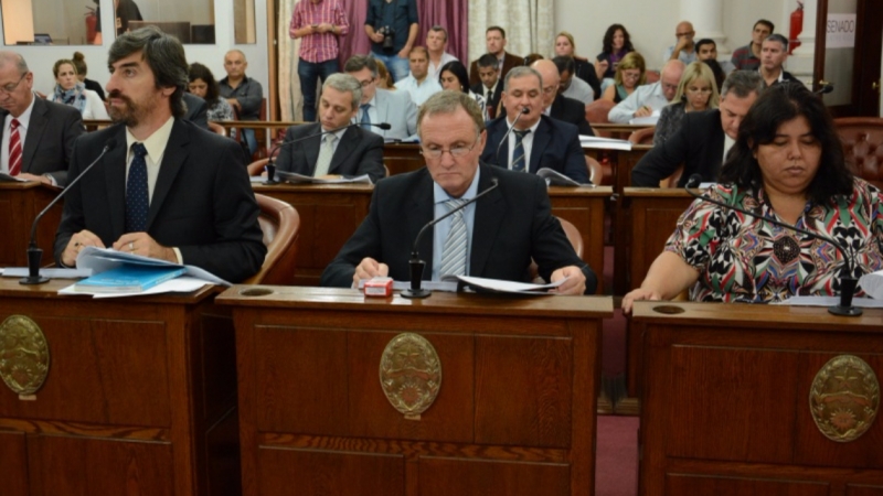 Los senadores del PJ ante el avance contra CFK: “Hay persecución contra los dirigentes opositores”