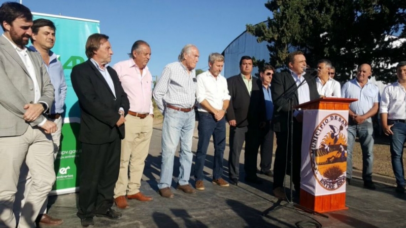 Frigerio marcó presencia en la provincia en el marco de la disputa con la UCR