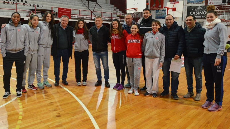 Entregaron aportes provinciales a clubes deportivos