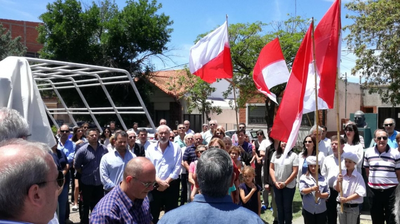 La UCR apuntó a los problemas por la lluvia y comenzó su campaña por la intendencia