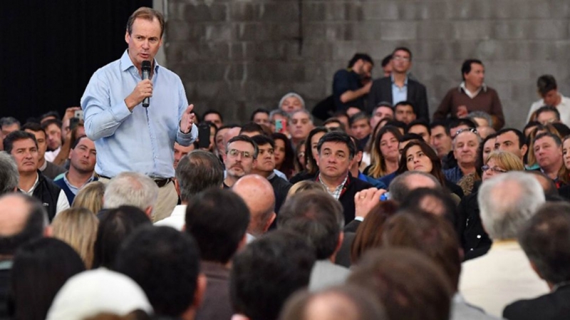 Bordet abrió la campaña: 