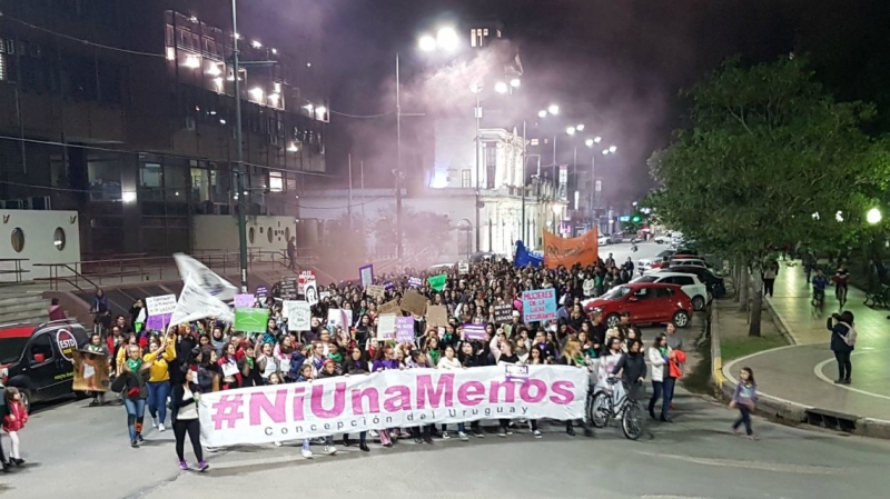 Las mujeres reclamaron “Ni una menos” en La Histórica