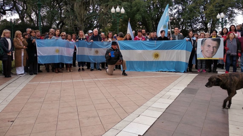 El macrismo uruguayense marchó a favor de JxC