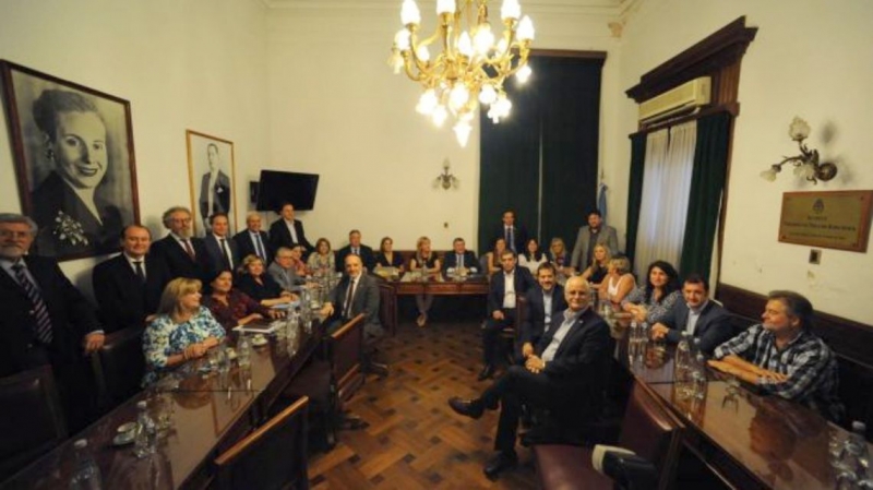 El Frente de todos con bloque único en el Senado Nacional