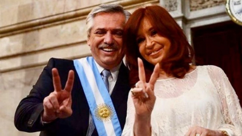 Alberto Presidente, Cristina Vicepresidenta