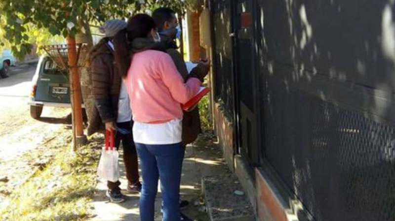 Realizaron bloqueo sanitario en 55 Viviendas