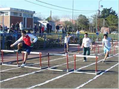 Comienza el atletismo en los Juegos Deportivos Evita
