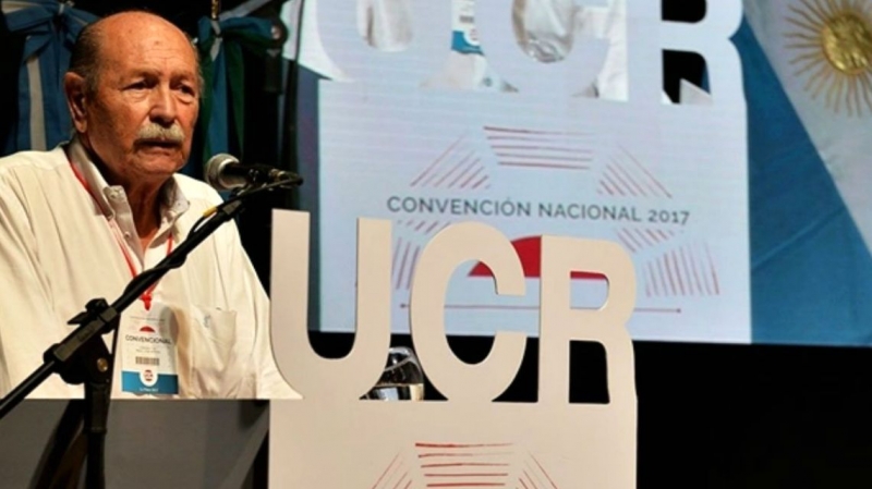 “Hay que terminar con Juntos por el Cambio”, definió el titular de la Convención Nacional de la UCR