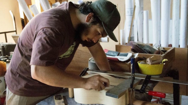 Convocan a docentes para los talleres de la Escuela Municipal de Artes y Oficios