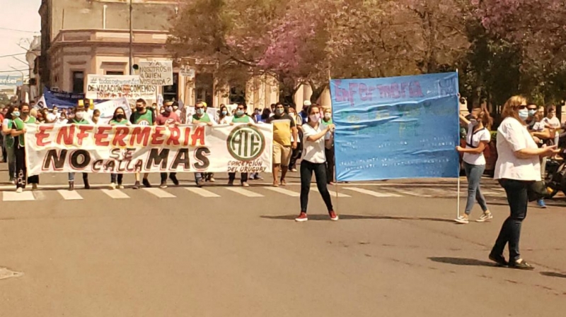 La Enfermería volvió a marchar en La Histórica