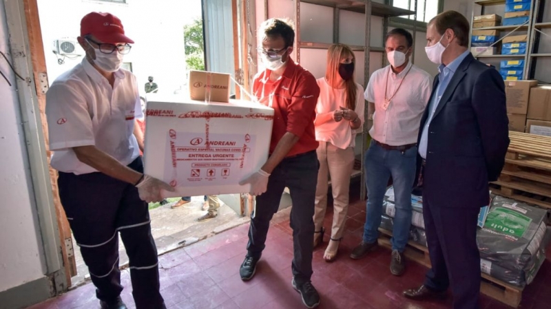 Bordet recibió las primeras vacunas contra el Coronavirus