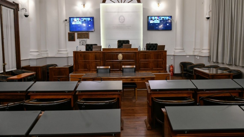 El Senado define sus autoridades