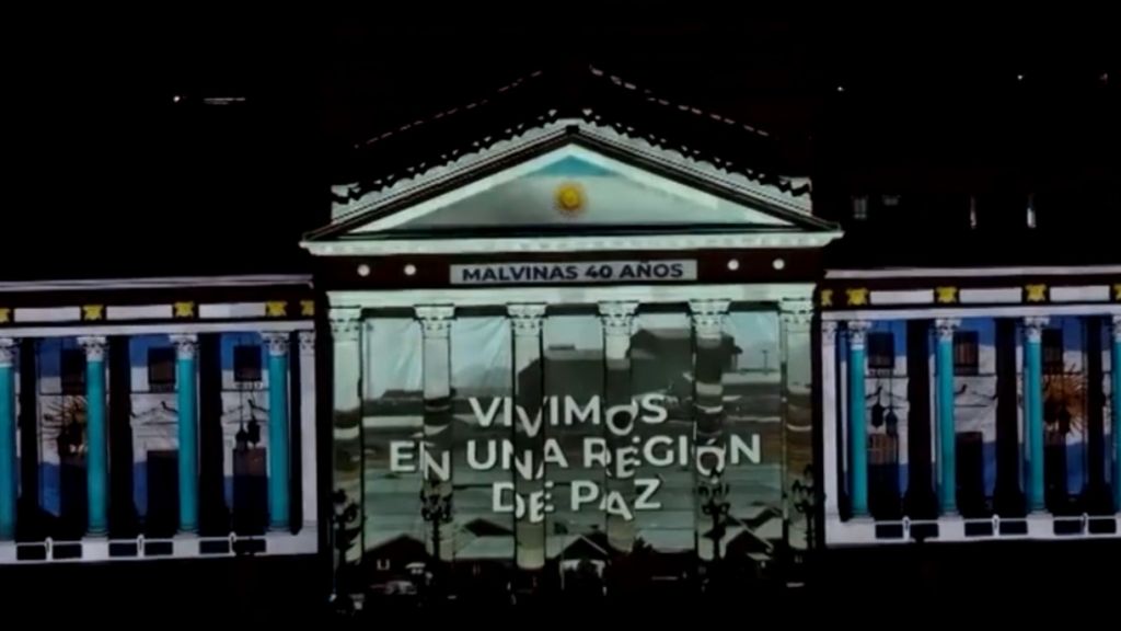 Cristina convirtió el Congreso en un homenaje a los veteranos de Malvinas