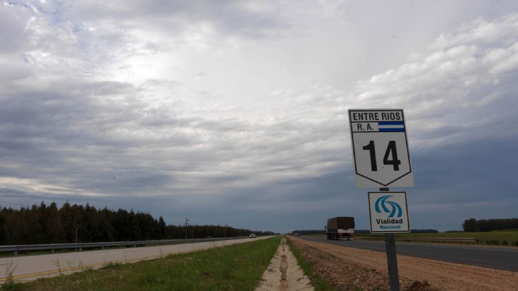 Koch denunció que Caminos Río Uruguay tiene a la autovía 14 