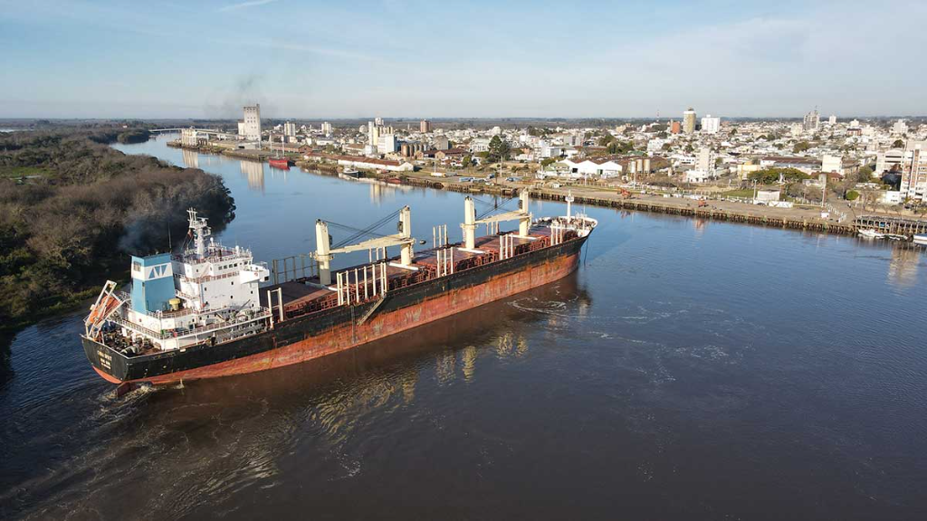 Nueva exportación desde el puerto de Concepción del Uruguay