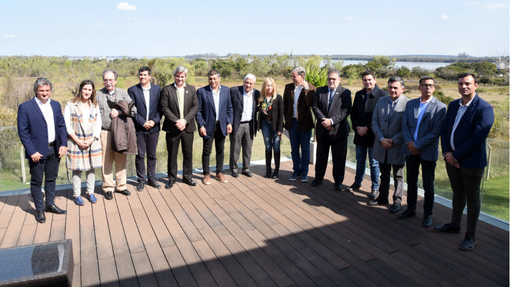 Lauritto reunió a intendentes de la costa del Uruguay