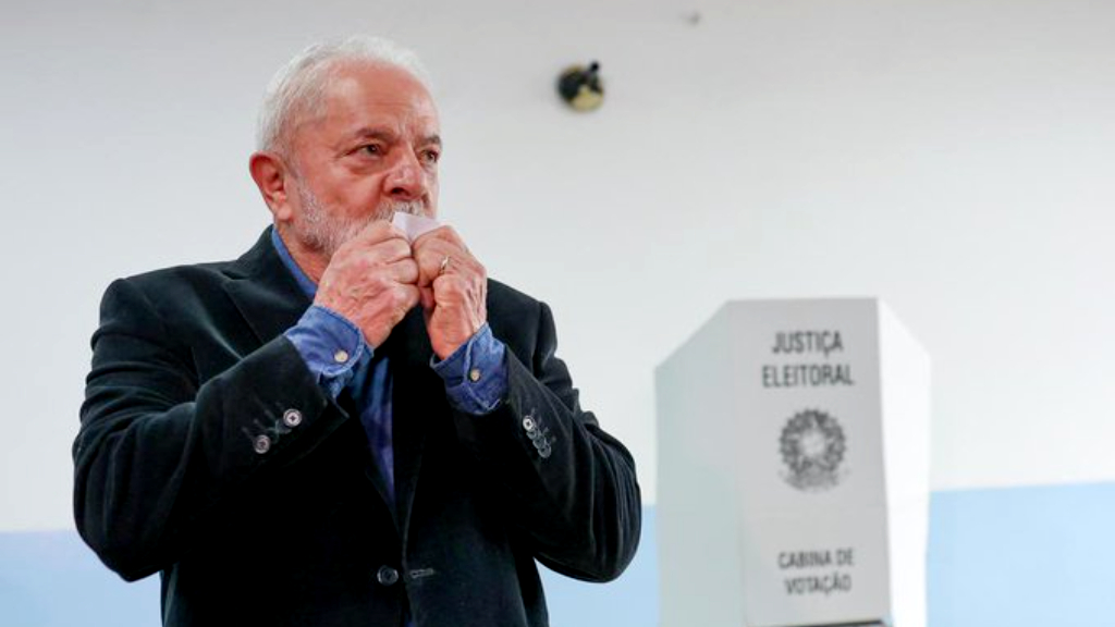 Lula e Bolsonaro vão para o segundo turno