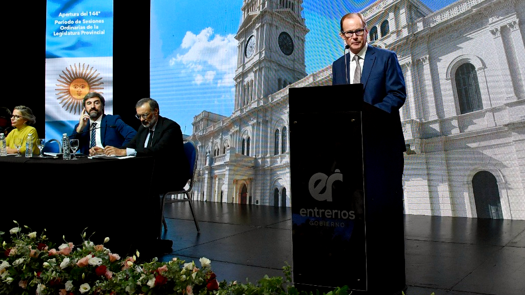 El coro opositor fustigó a Bordet 