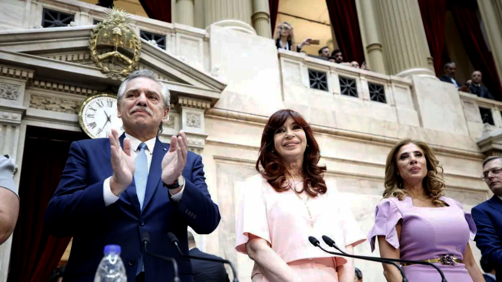 El Presidente advirtió que la investigación del atentado contra CFK no avanza