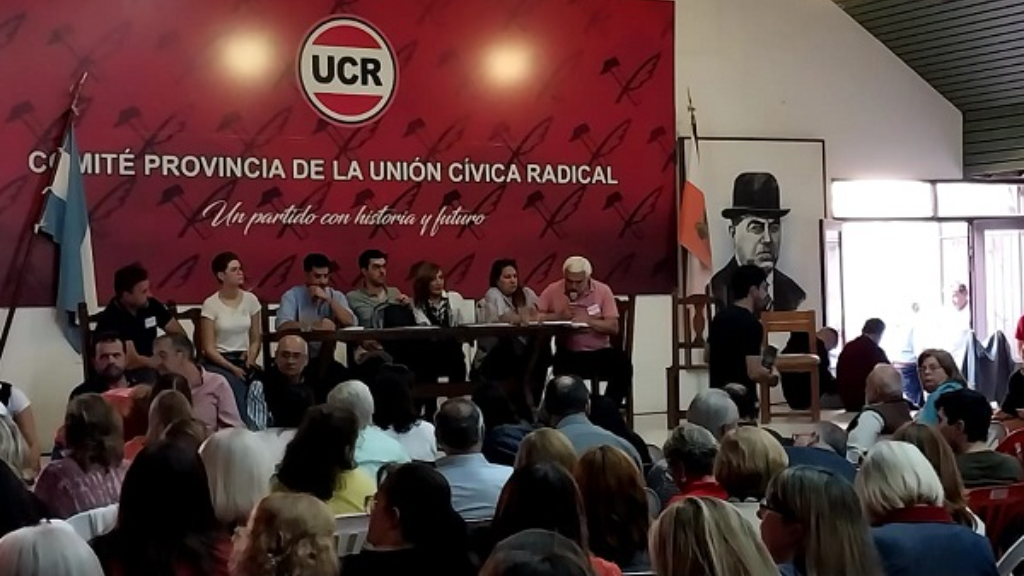 La UCR aprobó la conformación de una alianza electoral