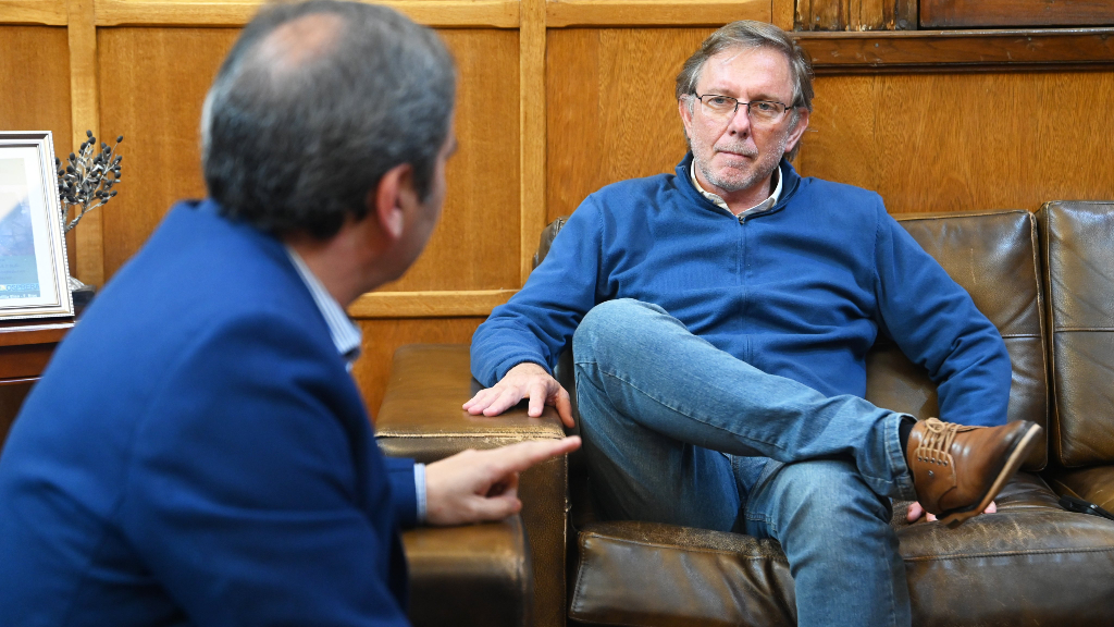 “Estamos haciendo frente al endeudamiento que nos dejó Macri”