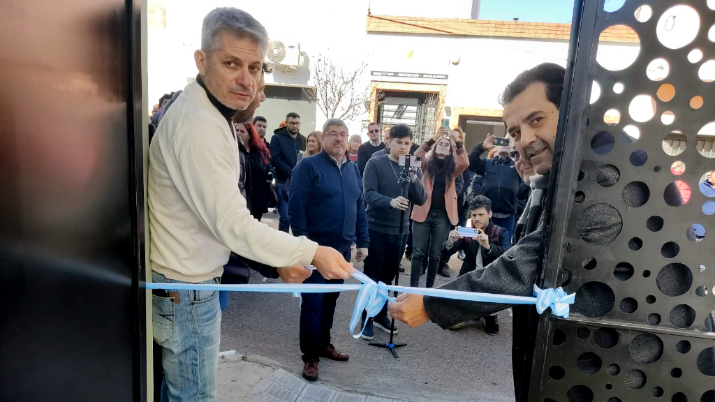Los municipales uruguayenses inauguraron su farmacia