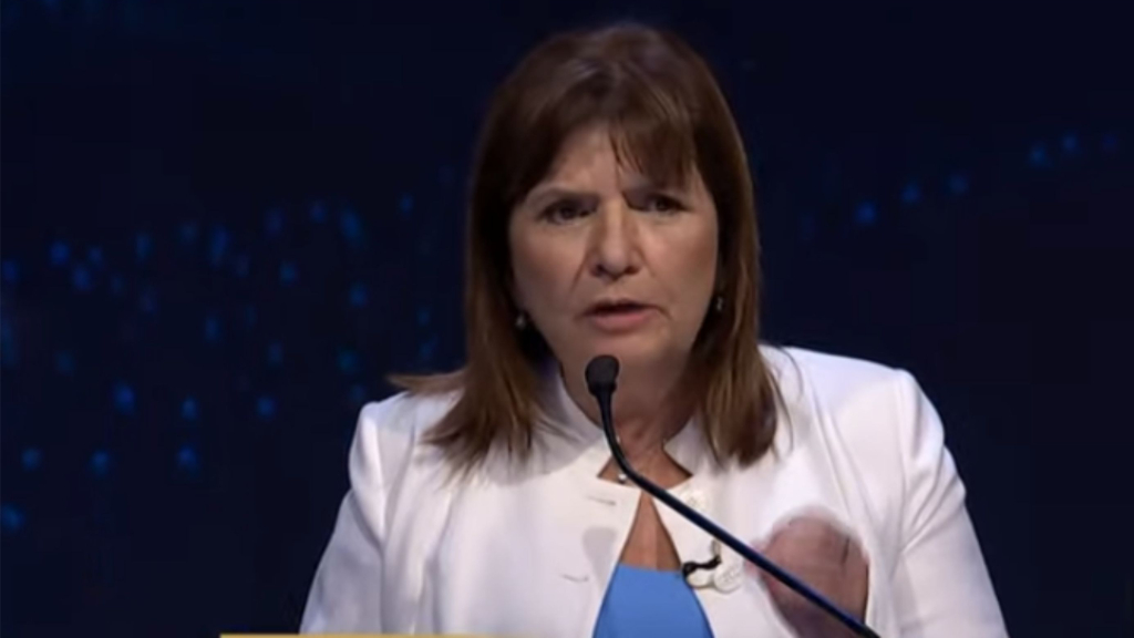 “Conmigo los paros docentes se terminan”, auguró Bullrich